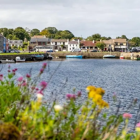 Tigh Noor - Escape To Kinvara By The Sea!