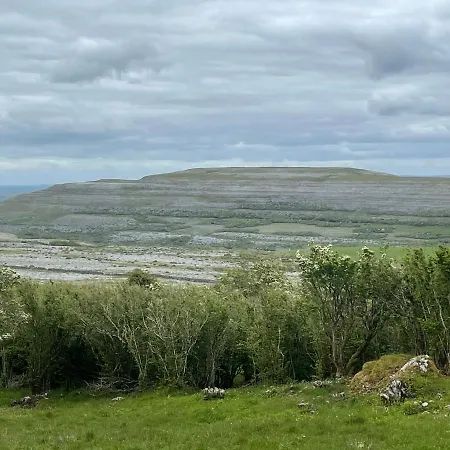 Tigh Noor - Escape To Kinvara By The Sea! * غالواي