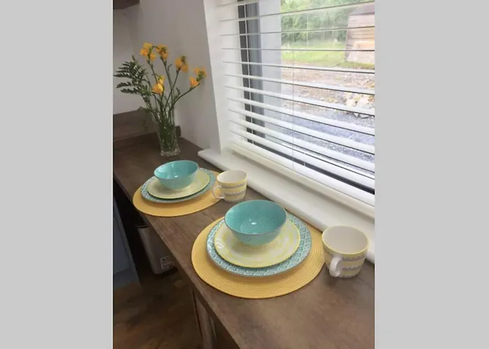 Tigh Noor - Escape To Kinvara By The Sea! *